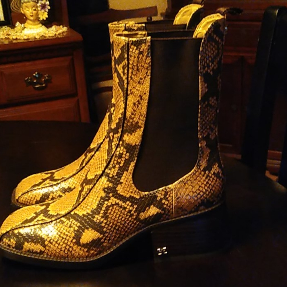 Snakeskin boots